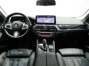 BMW Serie 5 530e xdrive 215 kw (292 cv)   - Foto 13