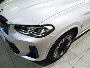 BMW iX3 80 kwh m sport 210 kw (286 cv)   - Foto 11
