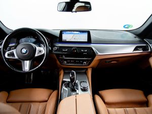 BMW Serie 5 520d 140 kw (190 cv)   - Foto 13