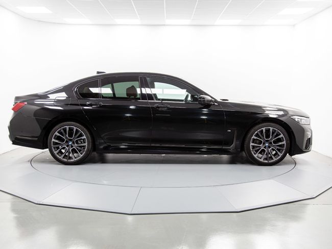 BMW Serie 7 740i 250 kw (340 cv)   - Foto 13