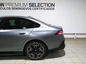 BMW i5 edrive40 250 kw (340 cv)   - Foto 23