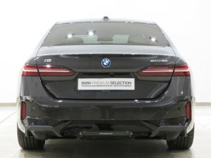 BMW i5 edrive40 250 kw (340 cv)   - Foto 9