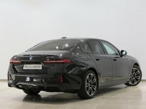 BMW i5 edrive40 250 kw (340 cv)   - Foto 7