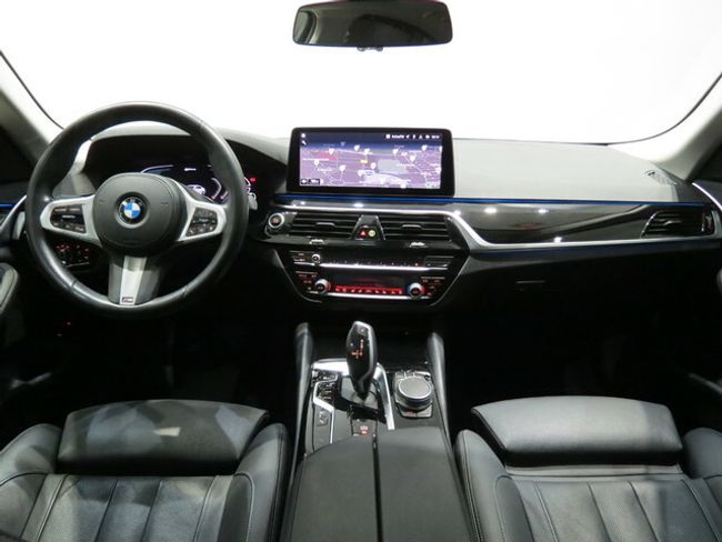 BMW Serie 5 530e xdrive 215 kw (292 cv)   - Foto 8