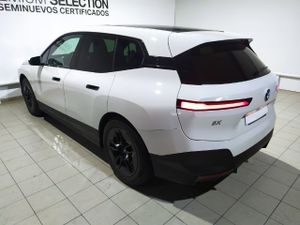 BMW iX xdrive40 240 kw (326 cv)   - Foto 21