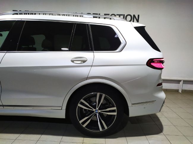 BMW X7 xdrive40d 259 kw (352 cv)   - Foto 15