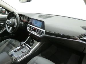 BMW Serie 3 320d 140 kw (190 cv)   - Foto 13