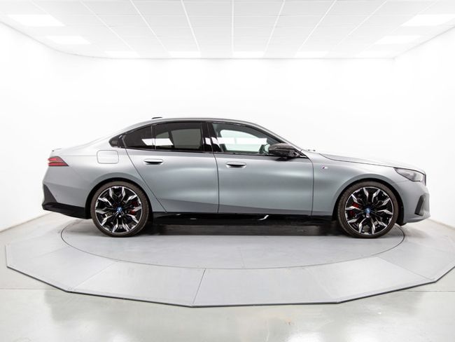 BMW i5 m60 xdrive 442 kw (601 cv)   - Foto 13