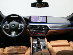 BMW Serie 5 520d touring 140 kw (190 cv)   - Foto 13