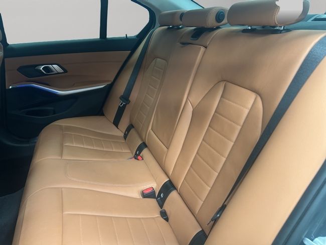 BMW Serie 3 320d 140 kw (190 cv)   - Foto 10