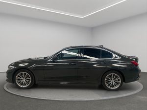 BMW Serie 3 320d 140 kw (190 cv)   - Foto 5