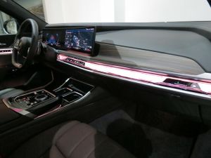 BMW Serie 7 740d xdrive 220 kw (299 cv)   - Foto 15