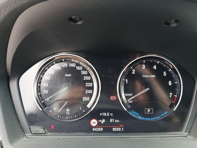 BMW X1 xdrive25e 162 kw (220 cv)   - Foto 13
