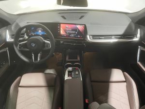 BMW iX2 edrive20 150 kw (204 cv)   - Foto 13