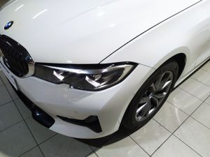 BMW Serie 3 318d touring 110 kw (150 cv)   - Foto 11