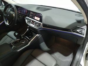 BMW Serie 3 318d touring 110 kw (150 cv)   - Foto 15