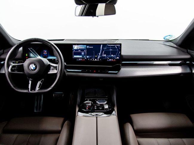 BMW Serie 5 520d 145 kw (197 cv)   - Foto 8
