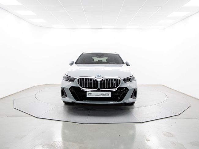 BMW i5 edrive40 touring 250 kw (340 cv)