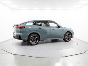 BMW iX2 edrive20 150 kw (204 cv)   - Foto 21