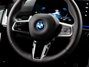 BMW iX2 edrive20 150 kw (204 cv)   - Foto 29