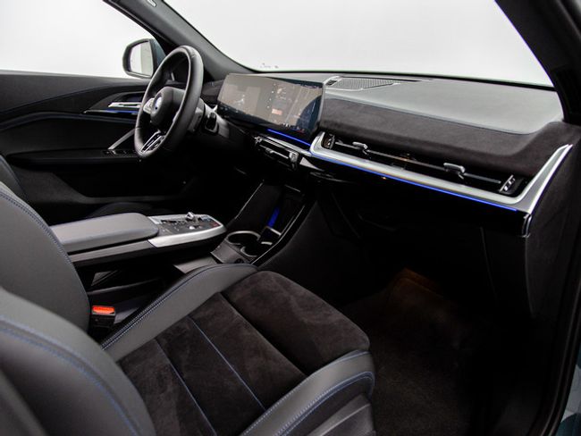 BMW iX2 edrive20 150 kw (204 cv)   - Foto 9