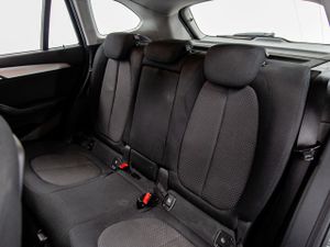 BMW X1 sdrive18i 103 kw (140 cv)   - Foto 17