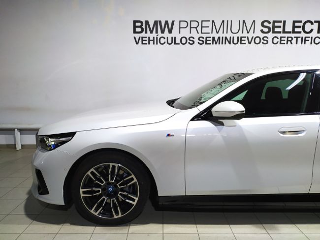 BMW i5 edrive40 250 kw (340 cv)