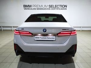BMW i5 edrive40 250 kw (340 cv)   - Foto 9