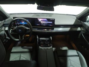 BMW i5 edrive40 250 kw (340 cv)   - Foto 13