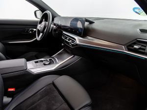 BMW Serie 3 320d 140 kw (190 cv)   - Foto 15