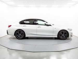 BMW Serie 3 320d 140 kw (190 cv)   - Foto 23