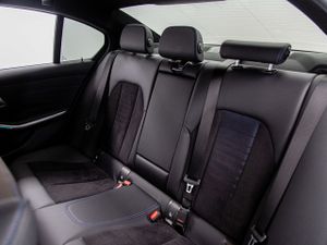 BMW Serie 3 320d 140 kw (190 cv)   - Foto 17