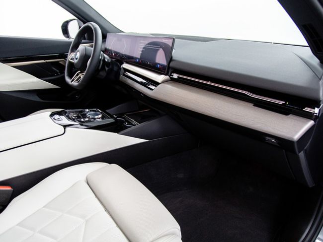 BMW Serie 5 520d touring 145 kw (197 cv)   - Foto 9