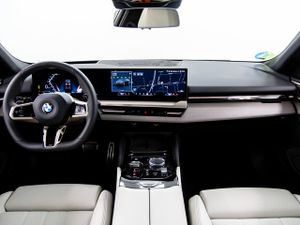 BMW Serie 5 520d touring 145 kw (197 cv)   - Foto 13