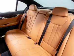 BMW Serie 7 740d xdrive 250 kw (340 cv)   - Foto 17