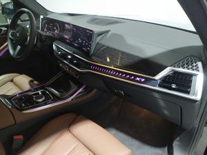 BMW X7 xdrive40d 259 kw (352 cv)   - Foto 15