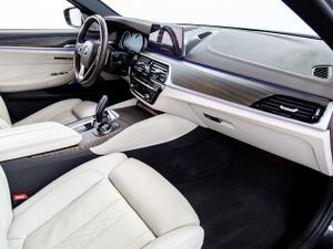 BMW Serie 5 530d 195 kw (265 cv)   - Foto 15