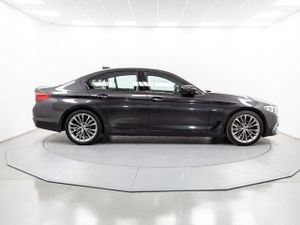 BMW Serie 5 530d 195 kw (265 cv)   - Foto 23