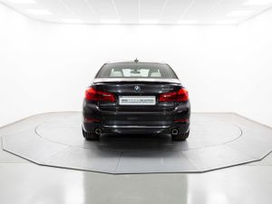 BMW Serie 5 530d 195 kw (265 cv)   - Foto 9