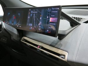 BMW iX xdrive40 240 kw (326 cv)   - Foto 27
