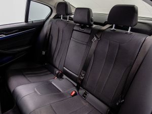 BMW Serie 5 520i 135 kw (184 cv)   - Foto 17