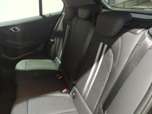 BMW Serie 1 118d business 110 kw (150 cv)   - Foto 17