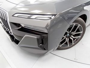 BMW Serie 7 740d xdrive 220 kw (299 cv)   - Foto 11