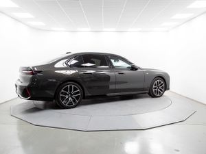 BMW Serie 7 740d xdrive 220 kw (299 cv)   - Foto 21