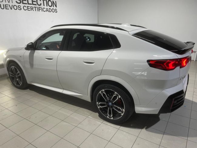 BMW iX2 edrive20 150 kw (204 cv)   - Foto 13