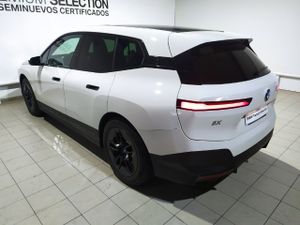 BMW iX xdrive40 240 kw (326 cv)   - Foto 23