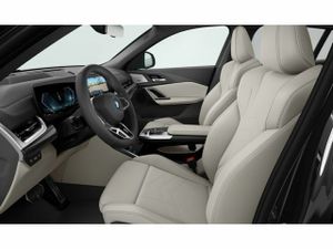 BMW iX2 edrive20 150 kw (204 cv)   - Foto 13