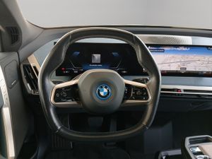 BMW iX xdrive40 240 kw (326 cv)   - Foto 29