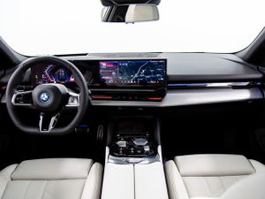 BMW Serie 5 530e 220 kw (299 cv)   - Foto 13