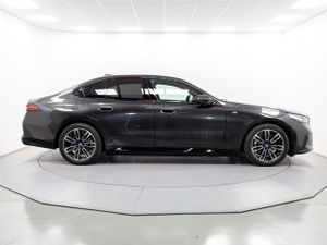 BMW Serie 5 530e 220 kw (299 cv)   - Foto 23
